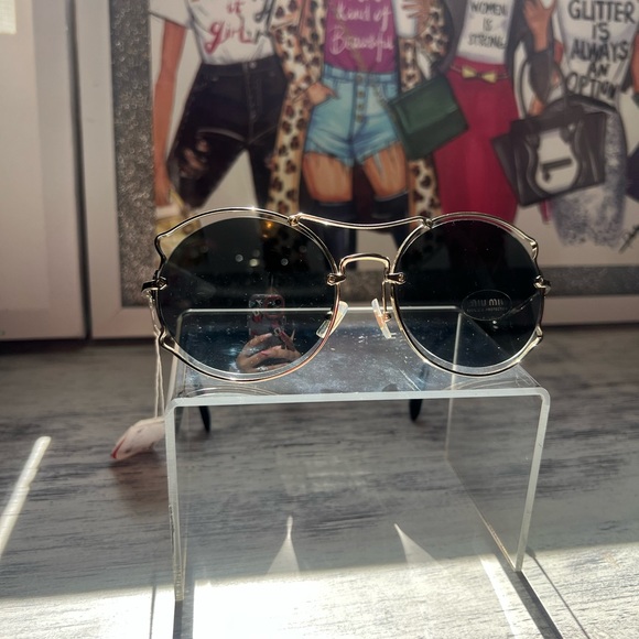 SALE❤️FINAL SALE💐MIU MIU round gradient Sunglasses ✨ - Picture 6 of 16